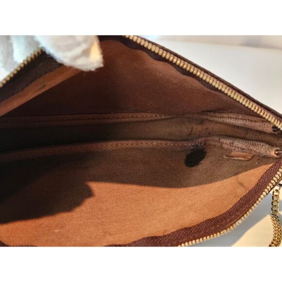 Louis Vuitton Pochette Accessoires Monogram Canvas Shoulder Bag Vintage LV - Picture 10 of 15